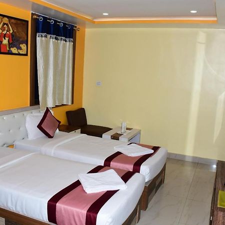 Ar Grand Hotel Rājgīr Extérieur photo