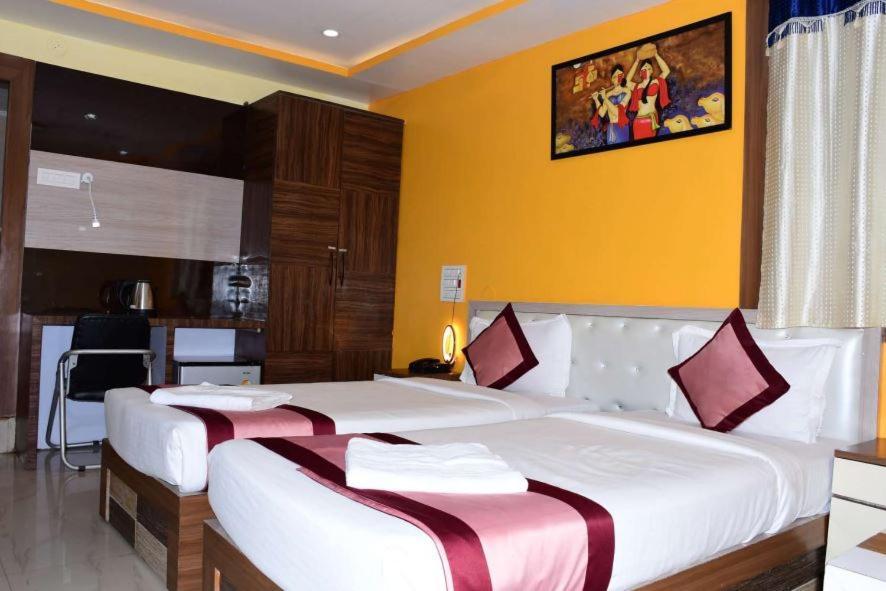Ar Grand Hotel Rājgīr Extérieur photo